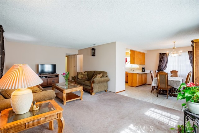 2405 Vail Avenue, Redondo Beach, California 90278, 3 Bedrooms Bedrooms, ,2 BathroomsBathrooms,Residential,Sold,Vail,DW23132215