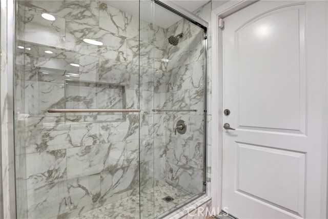 Detail Gallery Image 32 of 48 For 1112 Westcliff Dr, Newport Beach,  CA 92660 - 4 Beds | 4 Baths