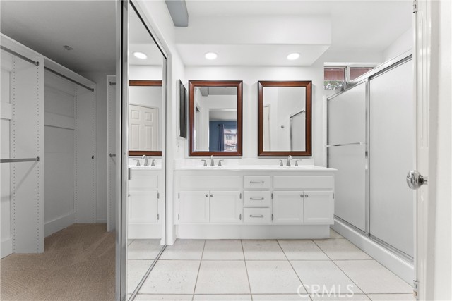 4 Paseo Del Sol, Rancho Santa Margarita CA: https://media.crmls.org/medias/42f7f3f5-d5d5-4018-8846-a9480339c8ed.jpg