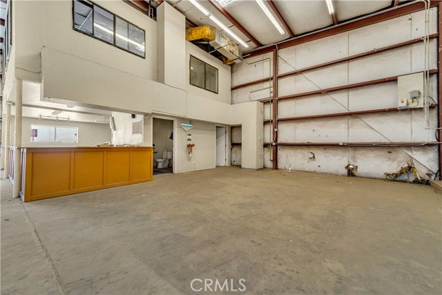 Image 8 of 27 For 19901 Neuralia Road