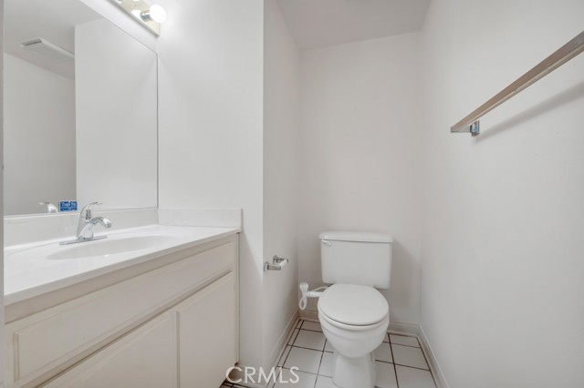 Detail Gallery Image 26 of 29 For 827 E Maple St #3,  Glendale,  CA 91205 - 3 Beds | 2/1 Baths