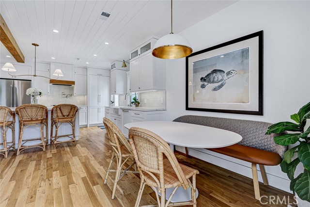 Detail Gallery Image 21 of 42 For 1717 Pacific Ave., Manhattan Beach,  CA 90266 - 4 Beds | 3 Baths