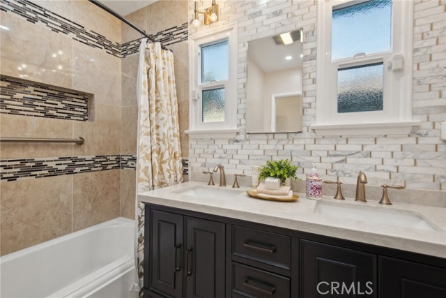 Image 22 of 52 For 12268 Samoline Avenue