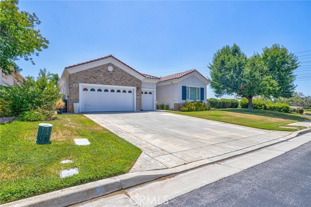 1708 Snowberry Road, Beaumont CA: https://media.crmls.org/medias/42fcd35e-ba6c-4a38-a479-7a55b9a744ae.jpg