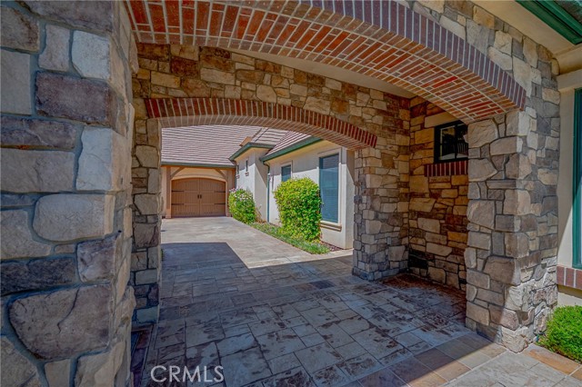 Image 4 of 69 For 2882 Trovare Court