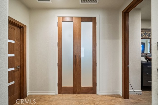 40070 Corte Fortuna, Murrieta CA: https://media.crmls.org/medias/43007709-09af-4132-abfe-30f335baa723.jpg