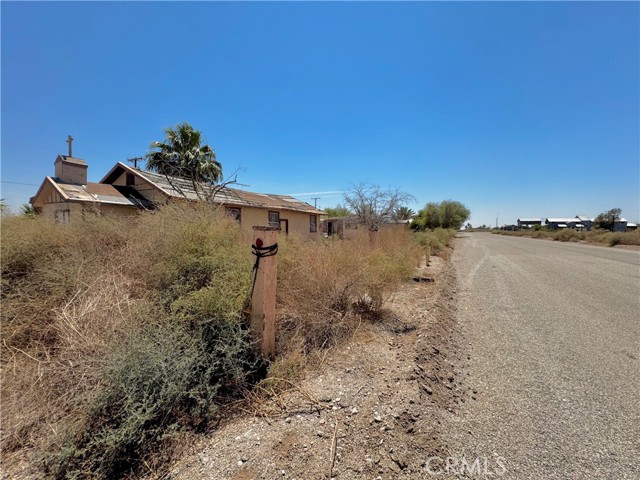 Detail Gallery Image 11 of 12 For 14865 San Juan Ave, Blythe,  CA 92272 - 1 Beds | 1 Baths