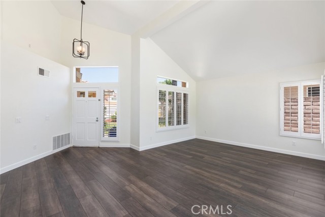 16783 Lake Knoll, Riverside CA: https://media.crmls.org/medias/430133fd-5a7a-4cc9-aa48-221577c3c0b6.jpg