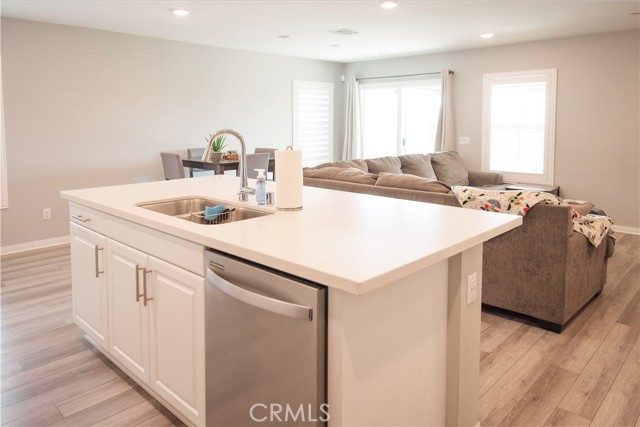 2436 Tulip Drive, Perris CA: https://media.crmls.org/medias/43018738-93ca-4ed0-98d0-9050afb4c517.jpg