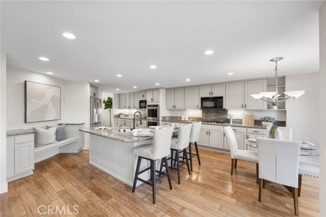 Detail Gallery Image 13 of 50 For 6535 E Paseo Murillo, Anaheim,  CA 92807 - 3 Beds | 2/1 Baths