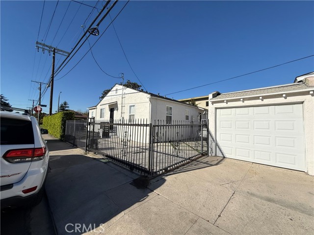 Detail Gallery Image 37 of 56 For 1978 S Holt Ave, Los Angeles,  CA 90034 - 3 Beds | 2 Baths