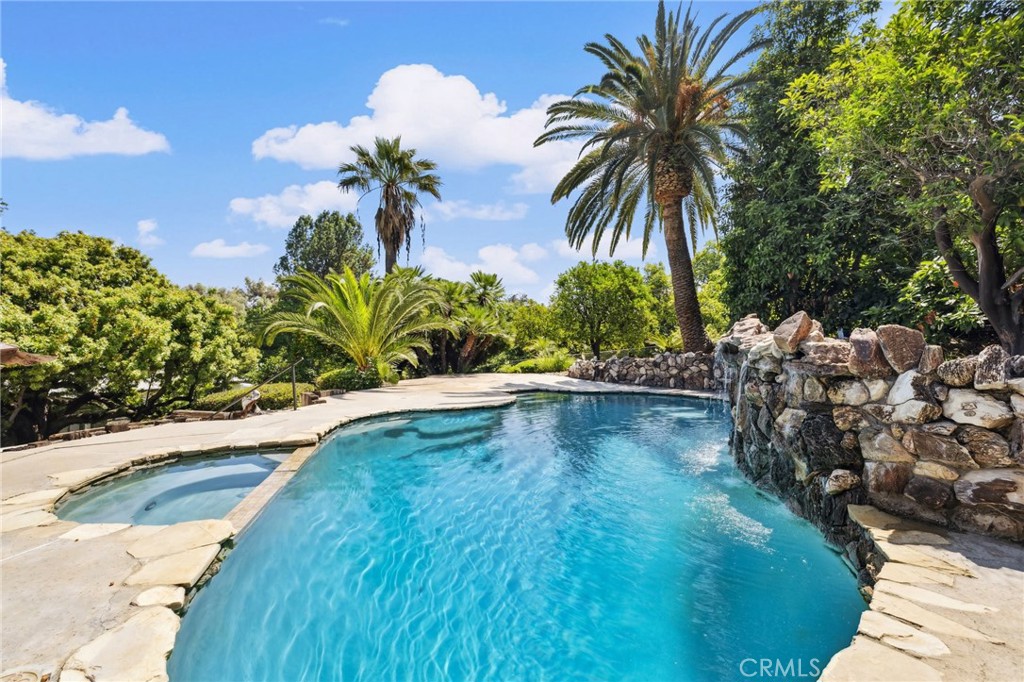 MLS #IV25152411 img 49