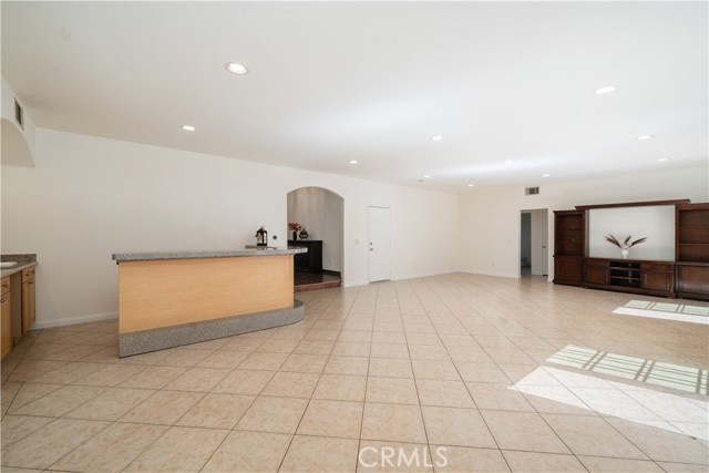 23556 Lull photo 29