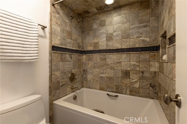 200 Catalina Avenue, Redondo Beach, California 90277, 1 Bedroom Bedrooms, ,1 BathroomBathrooms,Residential,Sold,Catalina,SB23228886