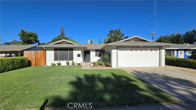 Detail Gallery Image 1 of 14 For 2440 Crystal Springs Ave, Merced,  CA 95348 - 4 Beds | 2 Baths