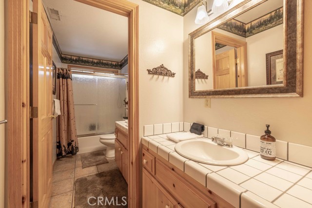 285 Santa Clara Boulevard, Big Bear Lake, CA 92315