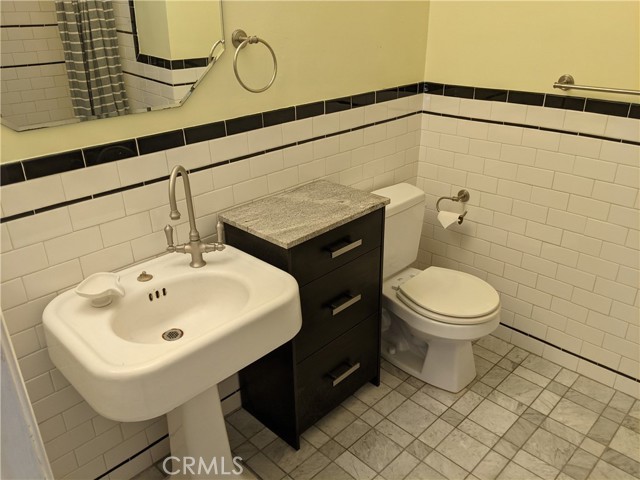 Detail Gallery Image 13 of 28 For 1840 Camden Ave #202,  Los Angeles,  CA 90025 - 1 Beds | 1 Baths