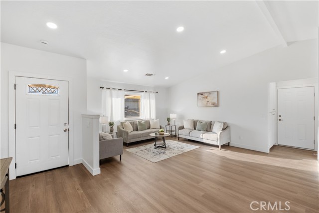 Detail Gallery Image 13 of 32 For 14208 Apple Creek, Victorville,  CA 92395 - 2 Beds | 1 Baths