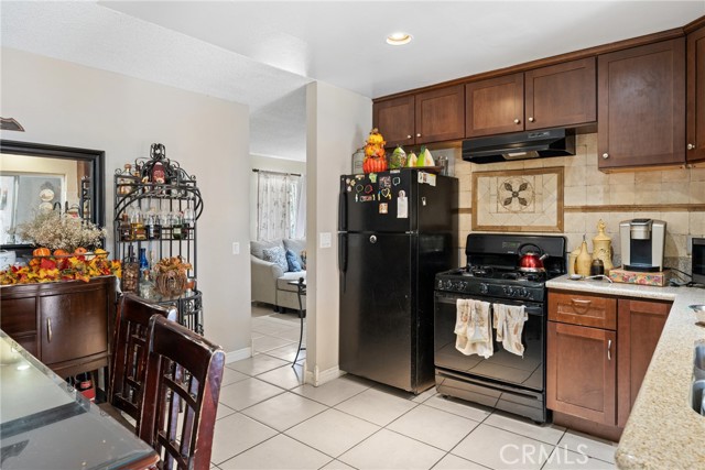 Detail Gallery Image 8 of 21 For 2064 S Concord Ave, Ontario,  CA 91761 - 4 Beds | 2 Baths