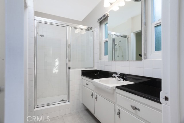 Detail Gallery Image 16 of 25 For 16701 Romar St, North Hills,  CA 91343 - 3 Beds | 2 Baths