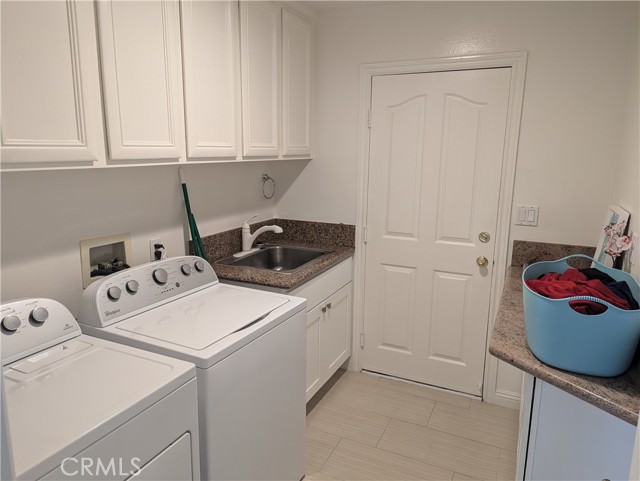 Laundry room *Downstairs*