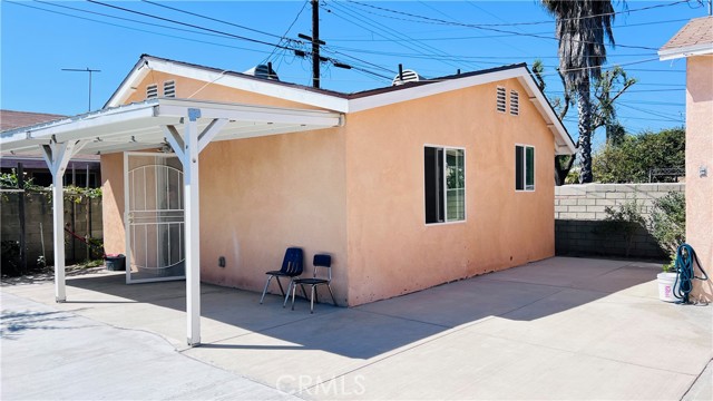 Detail Gallery Image 1 of 5 For 10251 Kewen Ave, Pacoima,  CA 91331 - 1 Beds | 1 Baths