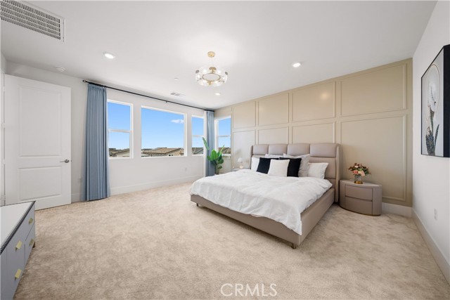270 Sora, Irvine CA: https://media.crmls.org/medias/4309267a-90d6-4d89-812a-3715324fae09.jpg