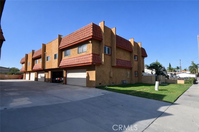 Front Image Thumbnail for CRPW26030122