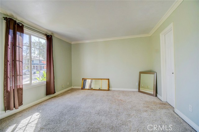 Detail Gallery Image 34 of 50 For 2401 E Avalon, Santa Ana,  CA 92705 - 5 Beds | 3 Baths