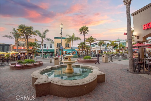 Detail Gallery Image 53 of 62 For 316 6th, Huntington Beach,  CA 92648 - 3 Beds | 3/1 Baths