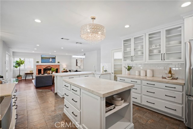 Detail Gallery Image 14 of 45 For 13049 Sunny Ln, Camarillo,  CA 93012 - 3 Beds | 3 Baths