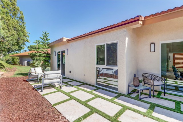 Image 38 of 40 For 5311 Cantante