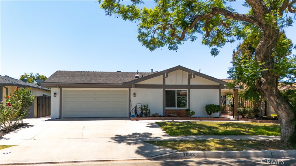 MLS #OC26145496 image #40