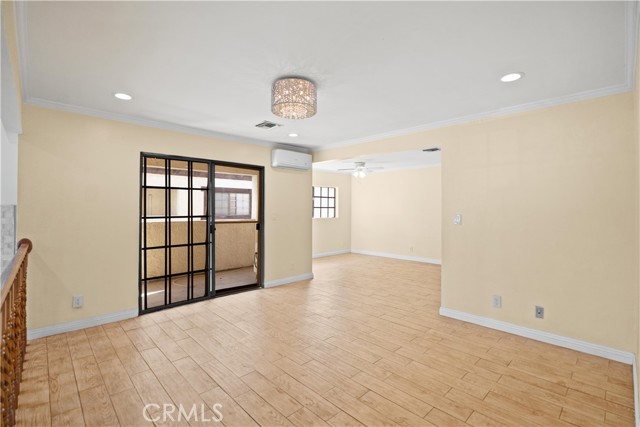 215 N Maple Avenue, Montebello CA: https://media.crmls.org/medias/430bda28-7e05-4874-81e6-5d56b10967f4.jpg