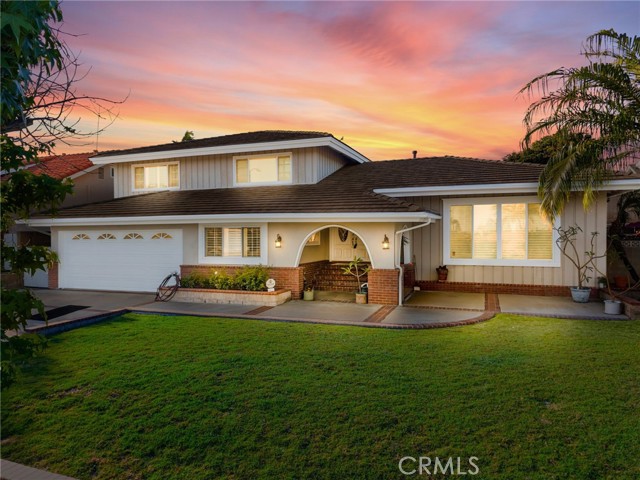 Detail Gallery Image 1 of 28 For 419 Clairmont Ave, Placentia,  CA 92870 - 4 Beds | 3 Baths