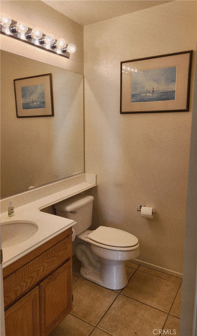 https://media.crmls.org/medias/430c1fb8-44d7-45c2-84e3-e4d7612c0ff0.jpg?preset=X-Large