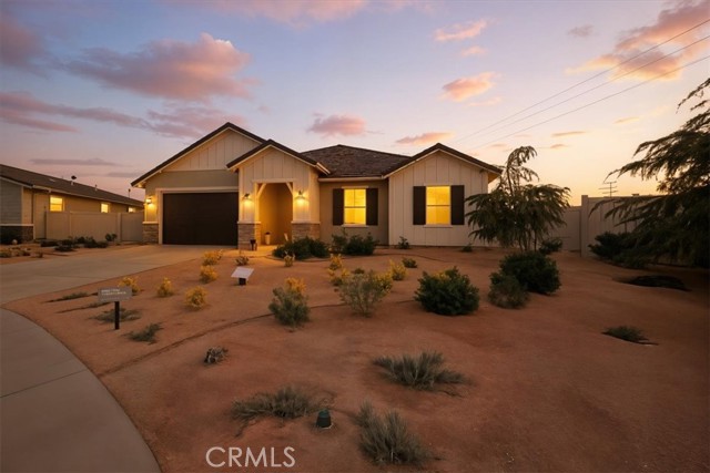 Detail Gallery Image 2 of 38 For 42971 Summer Ln, Lancaster,  CA 93536 - 4 Beds | 2 Baths