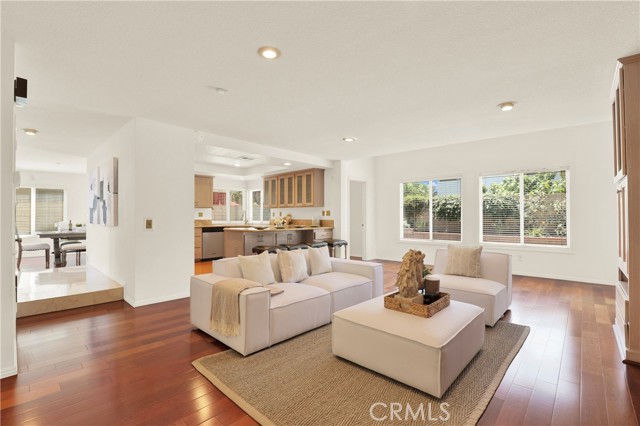 Image 21 of 46 For 8452 Deepview Drive