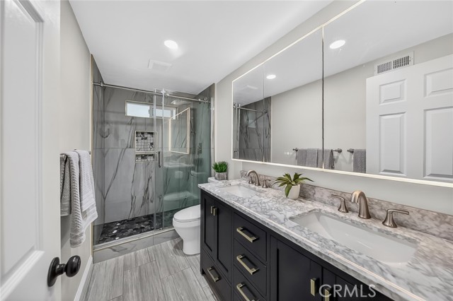 Detail Gallery Image 21 of 48 For 4751 Saint Andrews, Buena Park,  CA 90621 - 4 Beds | 3 Baths