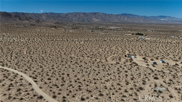 Detail Gallery Image 10 of 15 For 775 Manzanita Rd, Johnson Valley,  CA 92285 - – Beds | – Baths