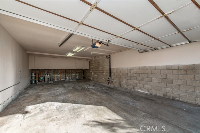 Detail Gallery Image 12 of 44 For 2240 N Legion Dr #217,  Signal Hill,  CA 90755 - 3 Beds | 2/1 Baths