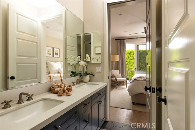 420 De Sola Terrace, Corona del Mar CA: https://media.crmls.org/medias/430e7180-4969-4a8c-bb00-d39c53b19a20.jpg