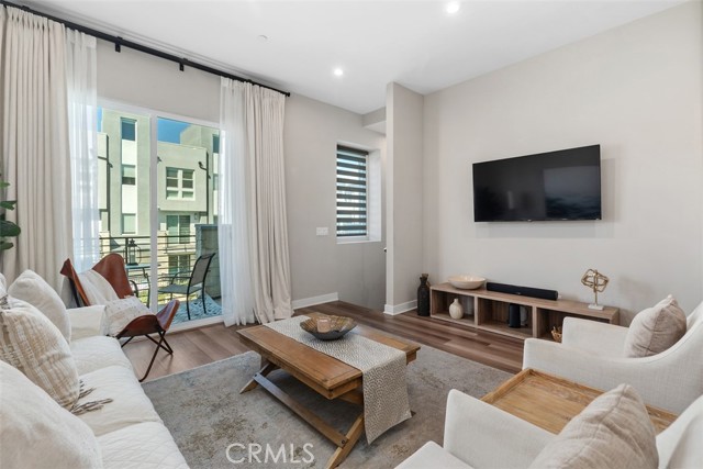 Detail Gallery Image 5 of 32 For 1311 W Cara, Anaheim,  CA 92805 - 3 Beds | 3/1 Baths