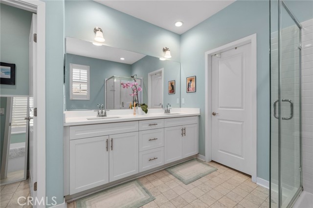 Image 22 of 60 For 4844 Ophelia Lane