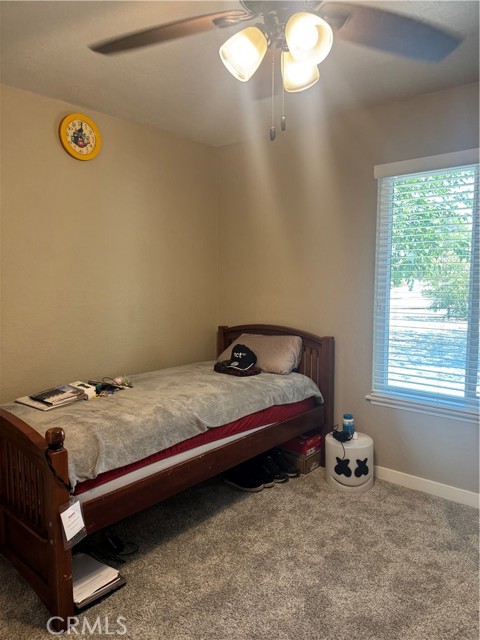Detail Gallery Image 8 of 21 For 21101 Sitkan Rd, Apple Valley,  CA 92308 - 3 Beds | 2 Baths