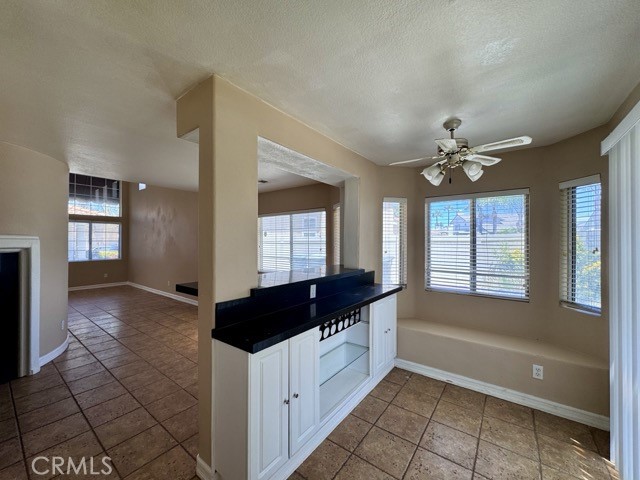 40132 Villa Venecia, Temecula CA: https://media.crmls.org/medias/430f2ac7-dce1-4bdb-b000-f9ffb1c82538.jpg