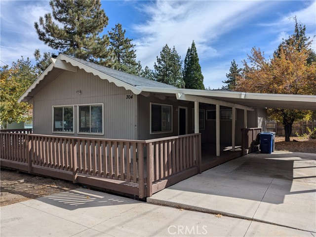 Detail Gallery Image 1 of 8 For 304 W North Shore Dr, Big Bear City,  CA 92314 - 2 Beds | 1 Baths