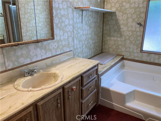 1107 Checkerberry Court, Hemet CA: https://media.crmls.org/medias/43100b3d-1b31-4786-865c-d82d5293089a.jpg