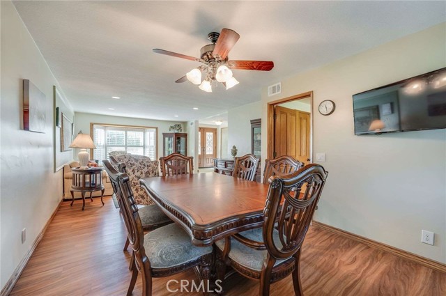 Detail Gallery Image 8 of 49 For 11254 Jamaica, Cypress,  CA 90630 - 4 Beds | 2 Baths