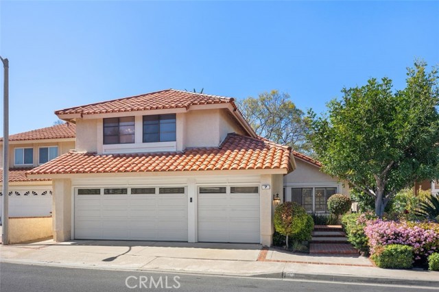 Detail Gallery Image 8 of 48 For 7 Castillo, Irvine,  CA 92620 - 4 Beds | 2/1 Baths